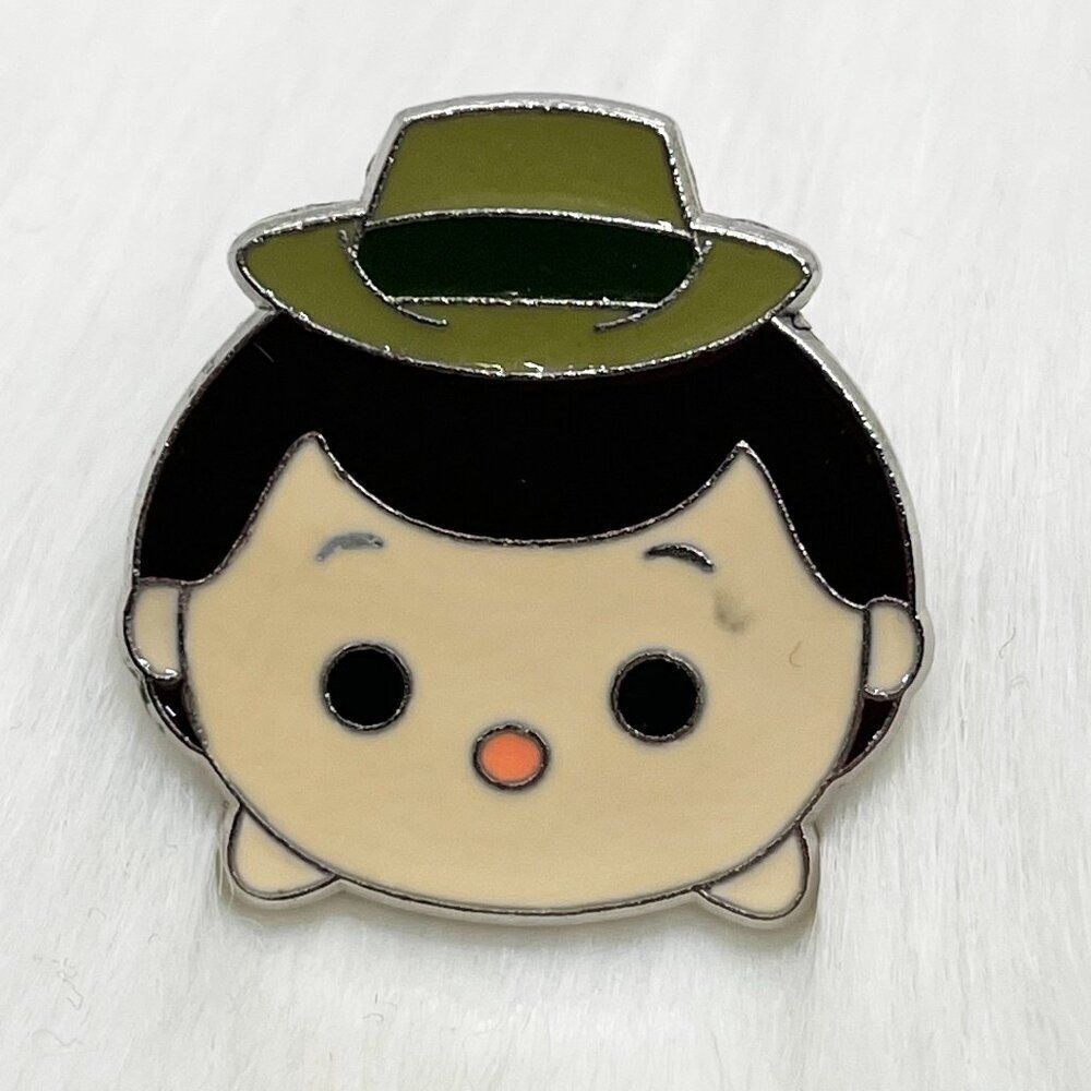 🔮 5/$25 Disney Adventureland Jungle Cruise Skipper Tsum Tsum Pin
